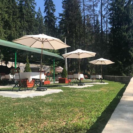 Hotel Iasicon Kızıl Göl Dış mekan fotoğraf